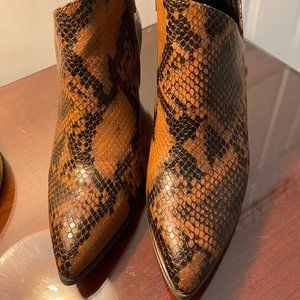 Cupid sz 7.5 brown faux snake print bootie